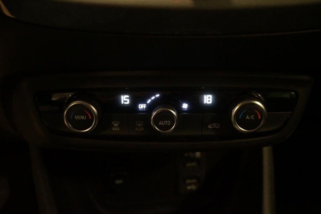 Opel Crossland 1.2I TURBO 130CV AT8 ULTIMATE ( NAVI - TETTO BICOLORE MIRROR PDC TELECAMERA POST. )