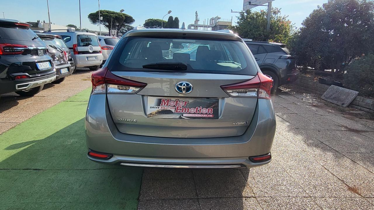 Toyota Auris Touring Sports 1.8 Hybrid Lounge