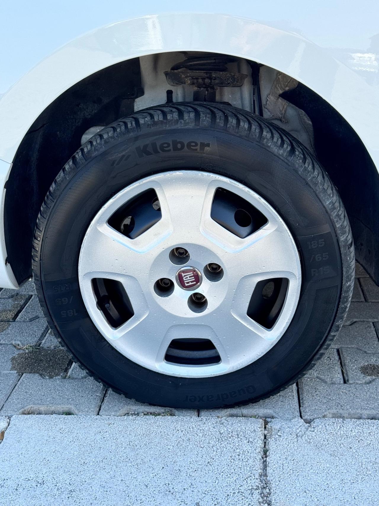 Fiat Qubo 1.4 8V 77 CV Lounge Natural Power