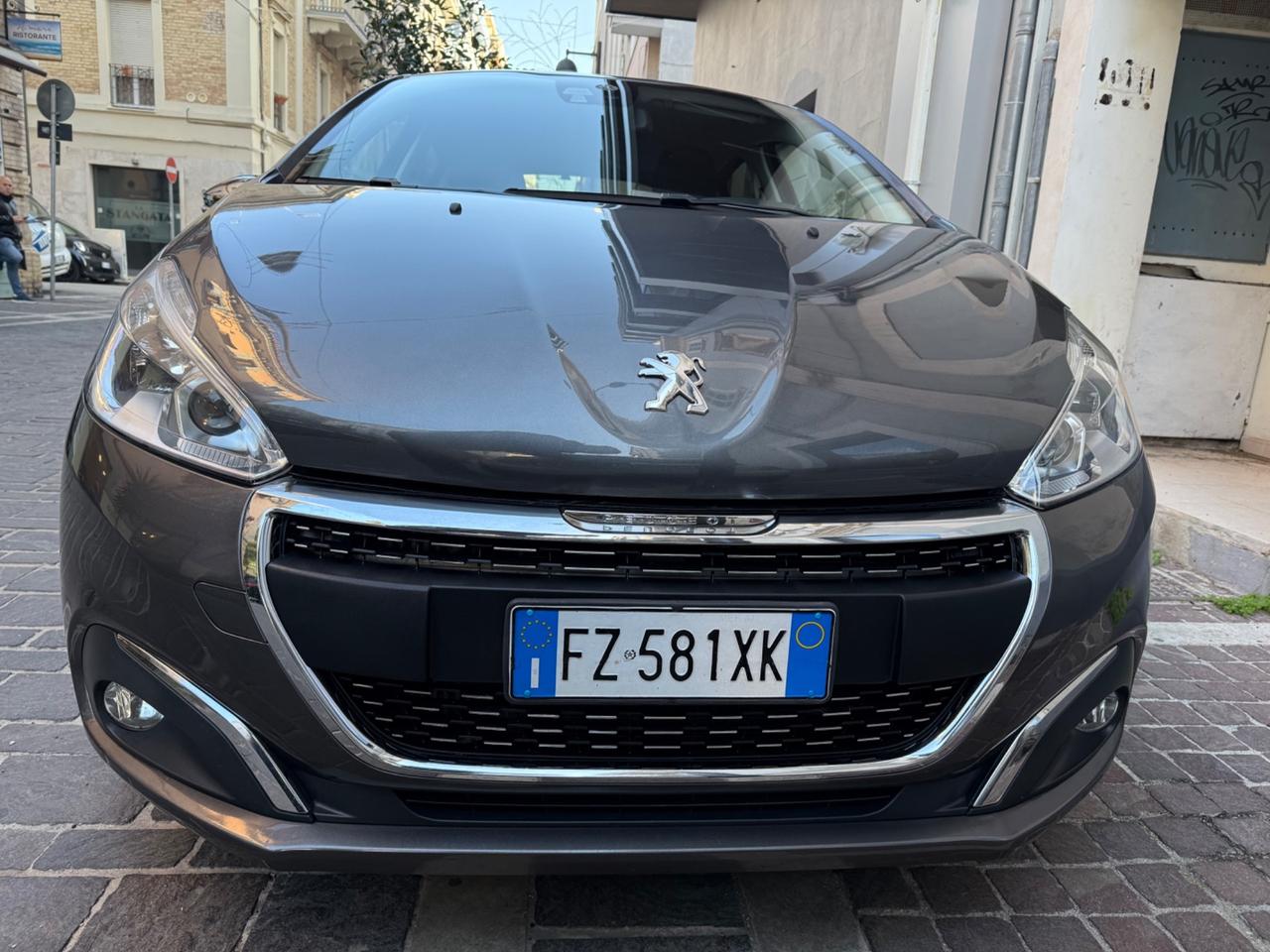 QUALITYCARS PESCARA, PROPONE: Peugeot 208 BlueHDi 100 S&S 5 porte Allure