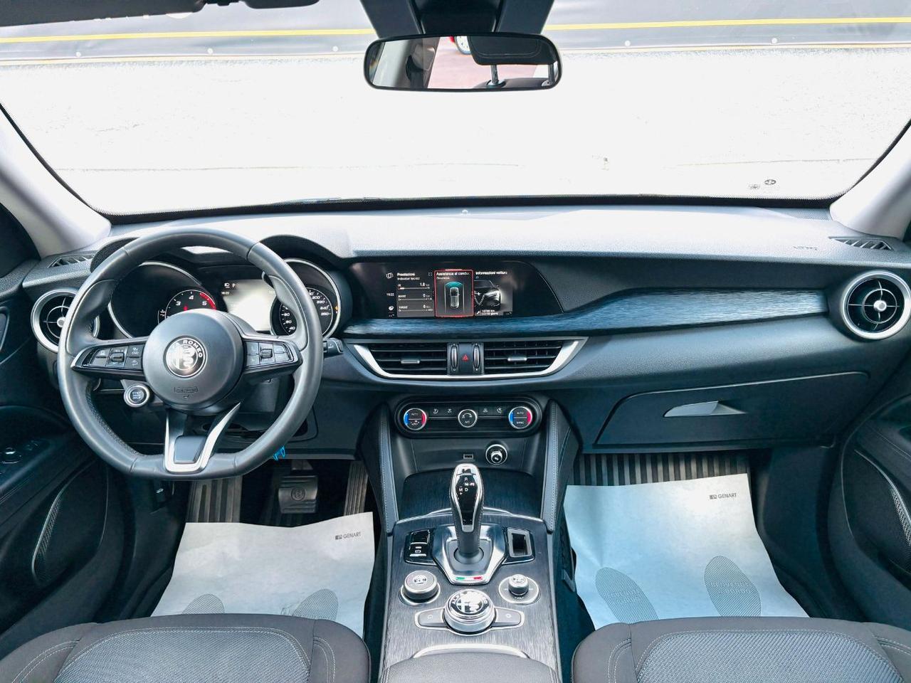 Alfa Romeo Stelvio 2.2 t Business rwd 160cv auto