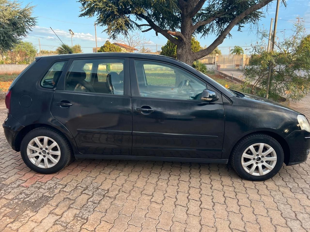 Volkswagen Polo 1.4/80CV TDI 3p. Sportline