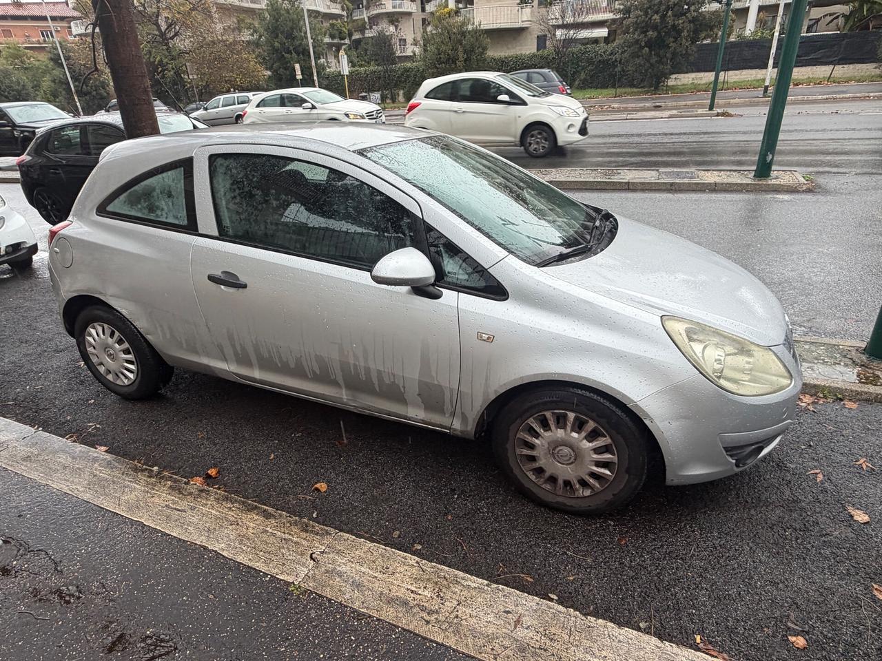 Opel Corsa 1.2 12V 3 porte Enjoy