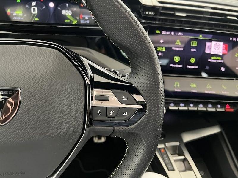 Peugeot 408 GT PureTech 130 EAT8 S&S aut. tetto apribile