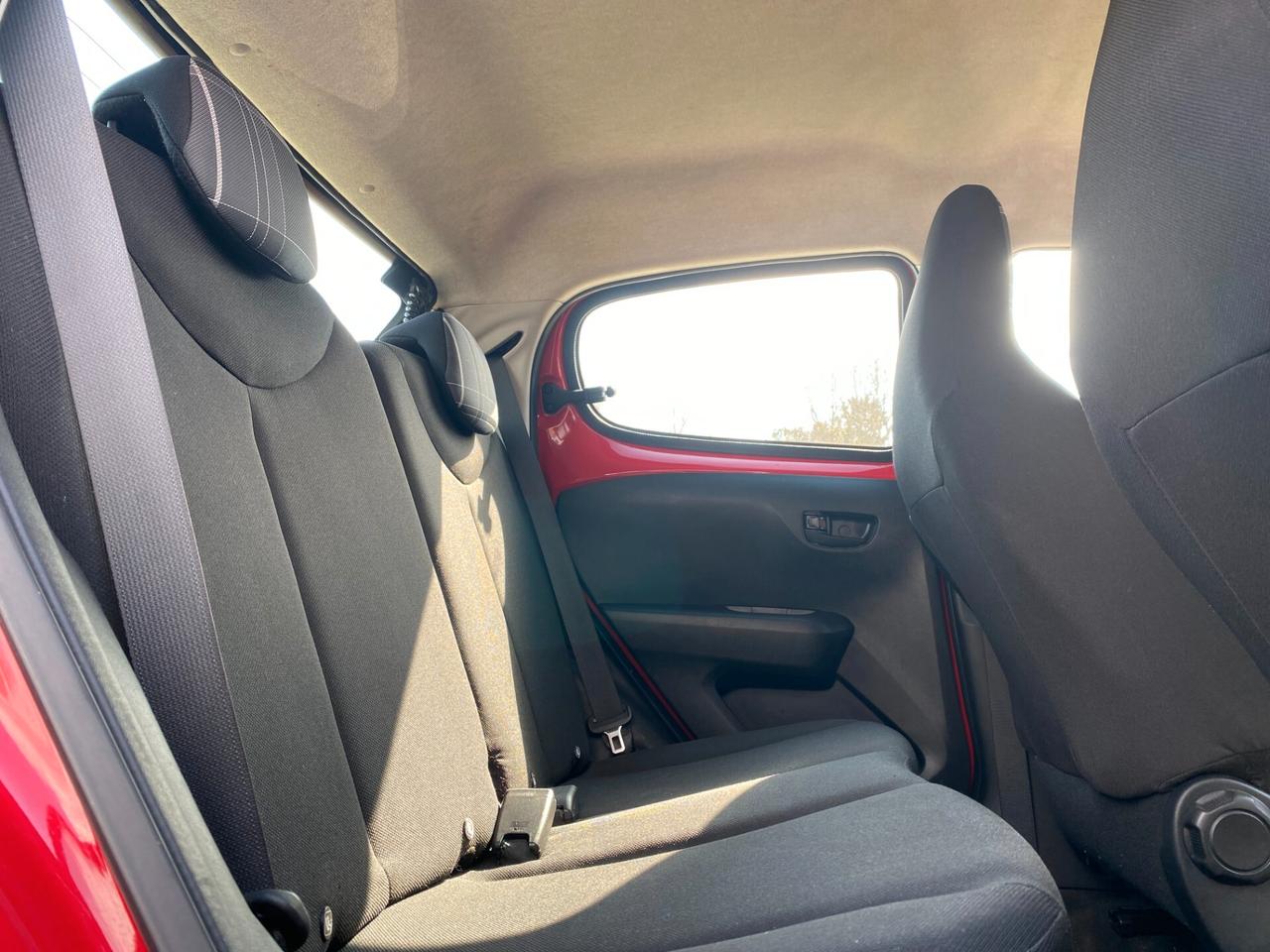 PEUGEOT - 108 - VTi 68 5p. - NEOPATENTATI - FINANZIABILE