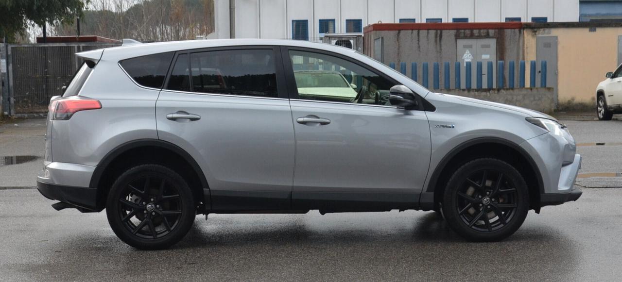 Toyota RAV 4 2.5 Hybrid 2WD Style