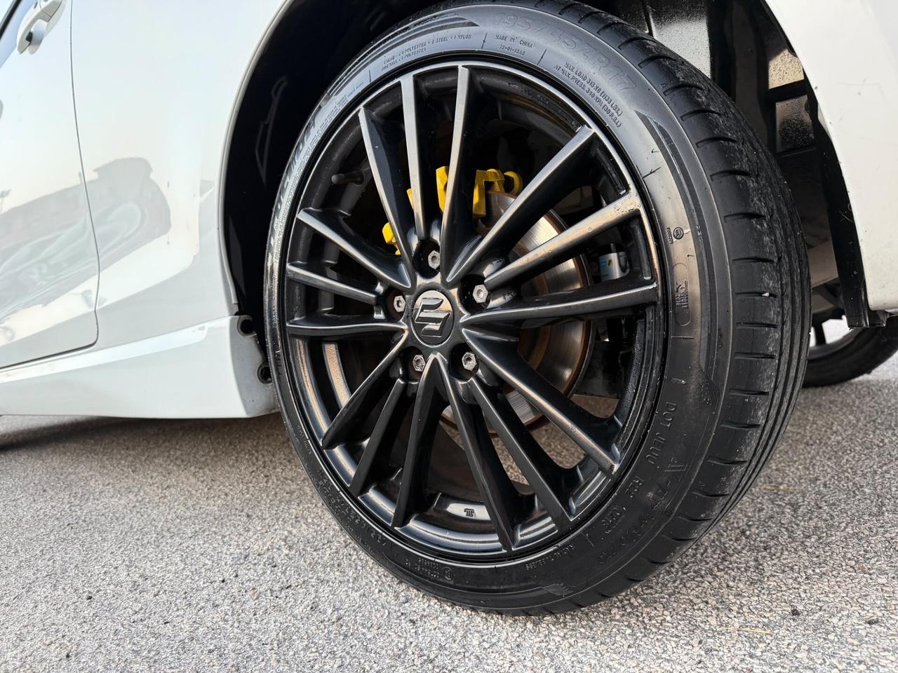 Suzuki Swift 2013 1.6 136CV 3 porte Sport