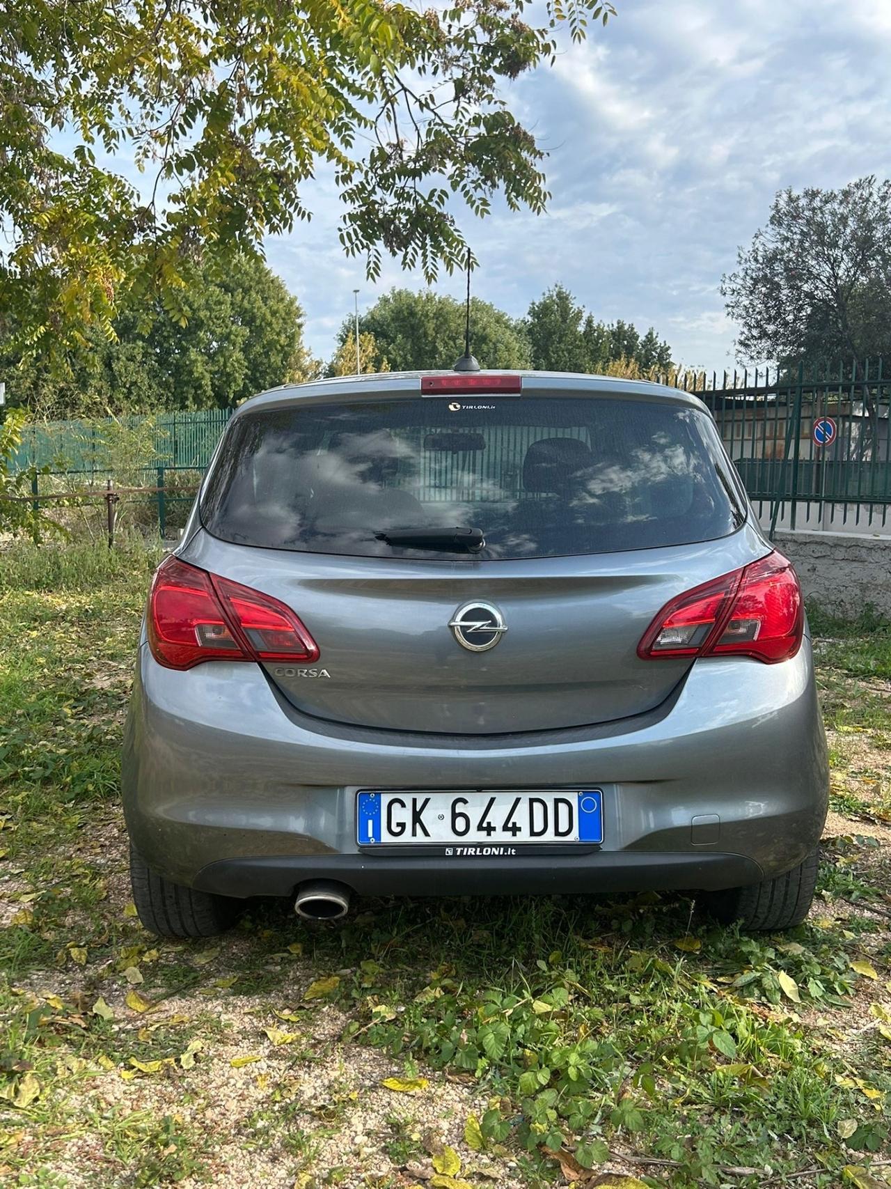 Opel Corsa 1.4 90CV GPL Tech 5 porte Innovation