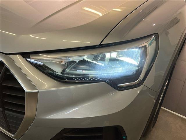 AUDI Q3 35 2.0 tdi Business Advanced s-tronic
