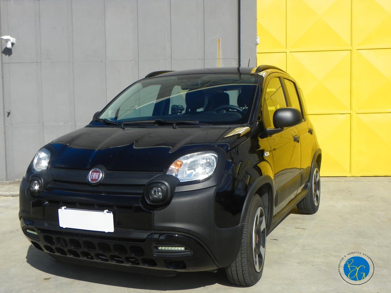 Fiat Panda 1.0 FireFly S&S Hybrid City Cross