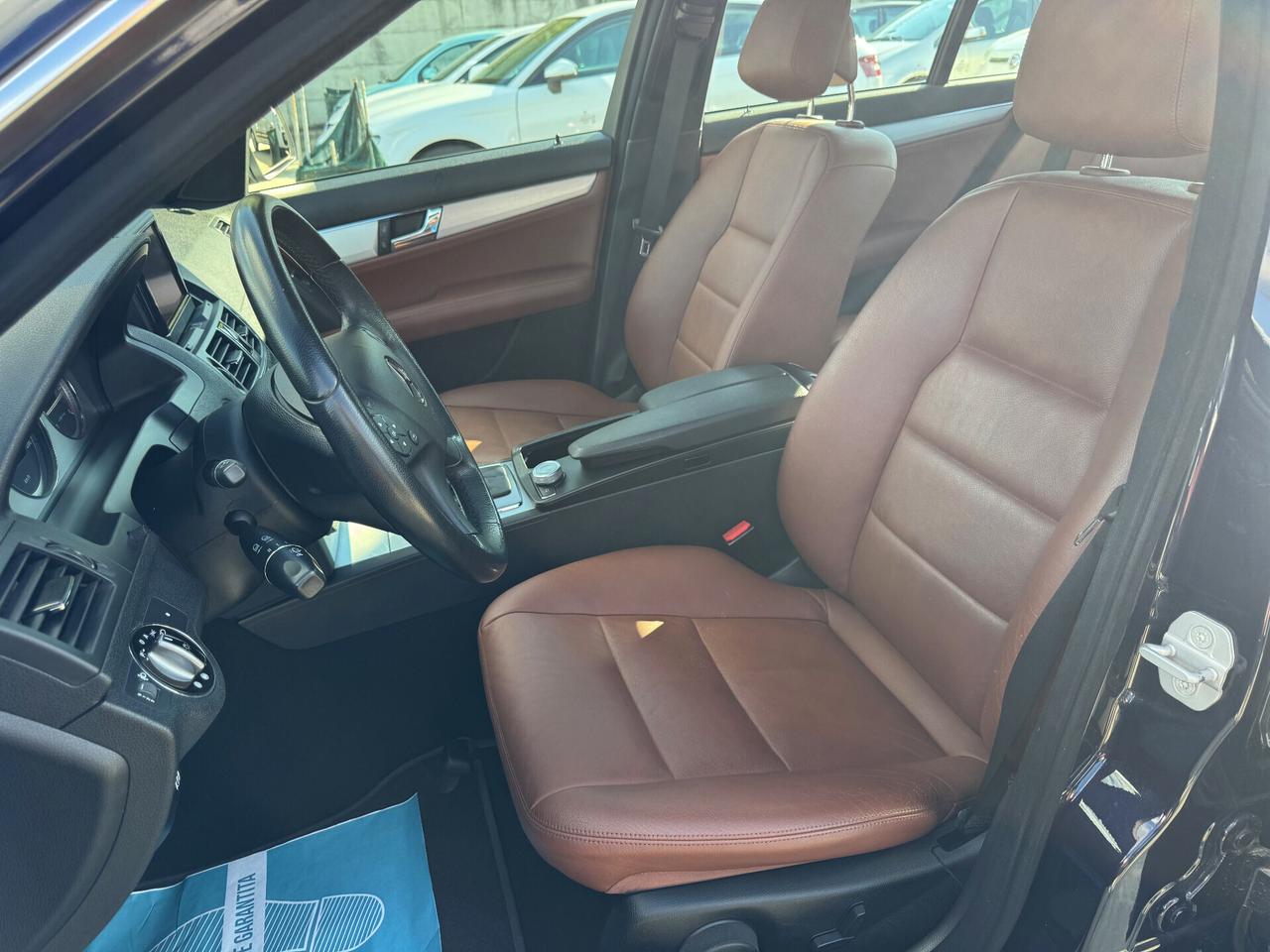 Mercedes C 200CDI Avantagarde 136CV/82.400KM