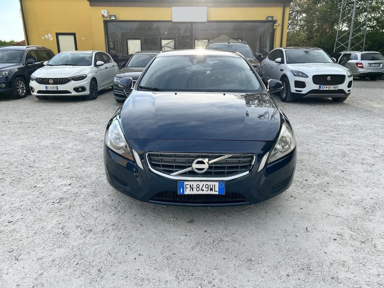 VOLVO S60 1.6 D2 115CV MOMENTUM UNICO PROPRIETARIO
