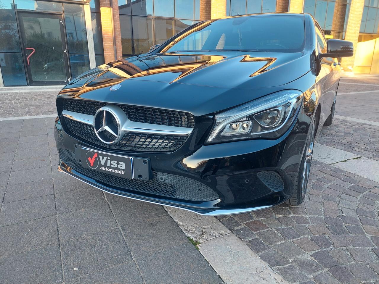 Mercedes-benz CLA 180 S.W. #MP