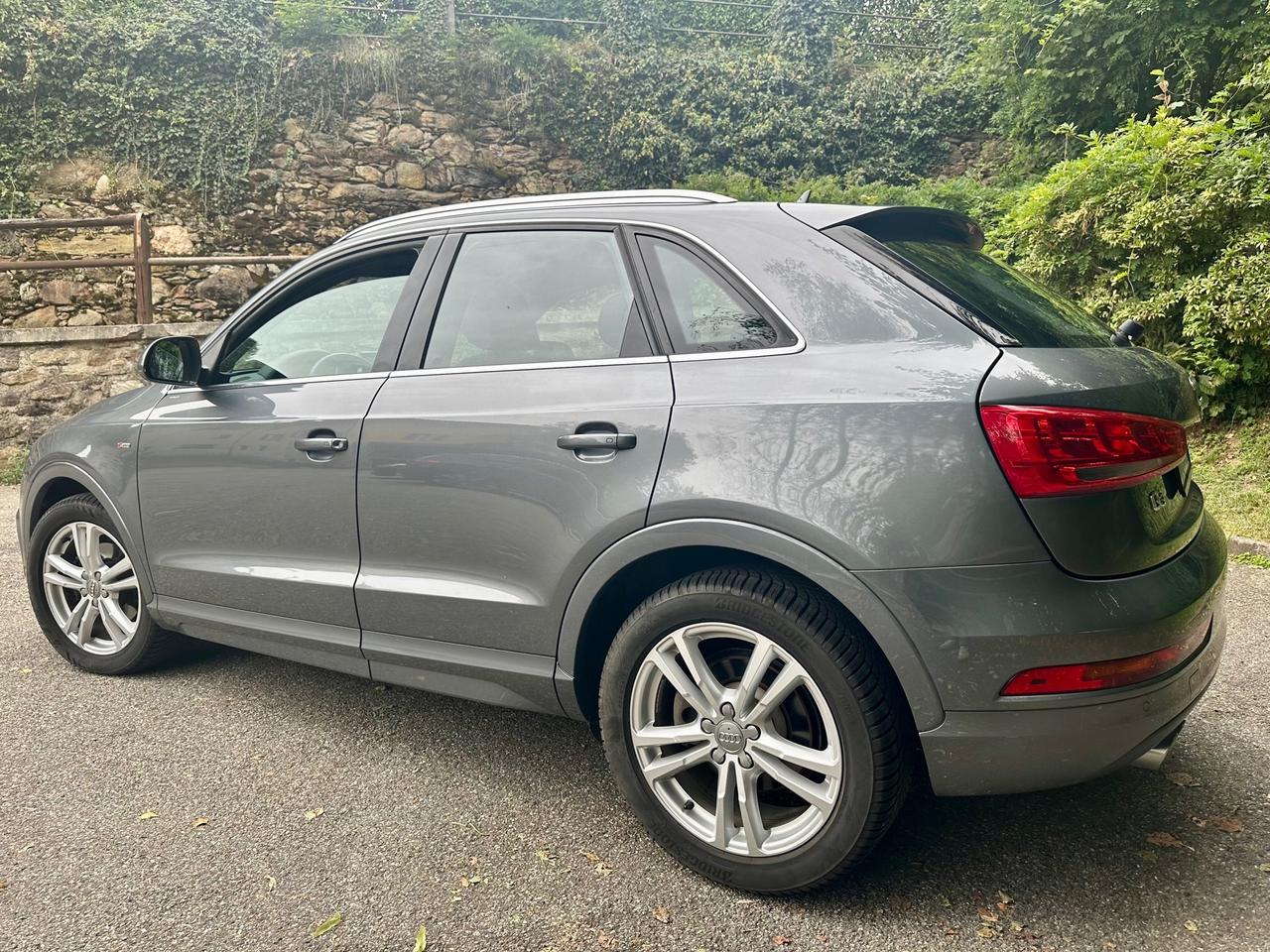 Audi Q3 2.0 TDI 150 CV Quattro S-Line