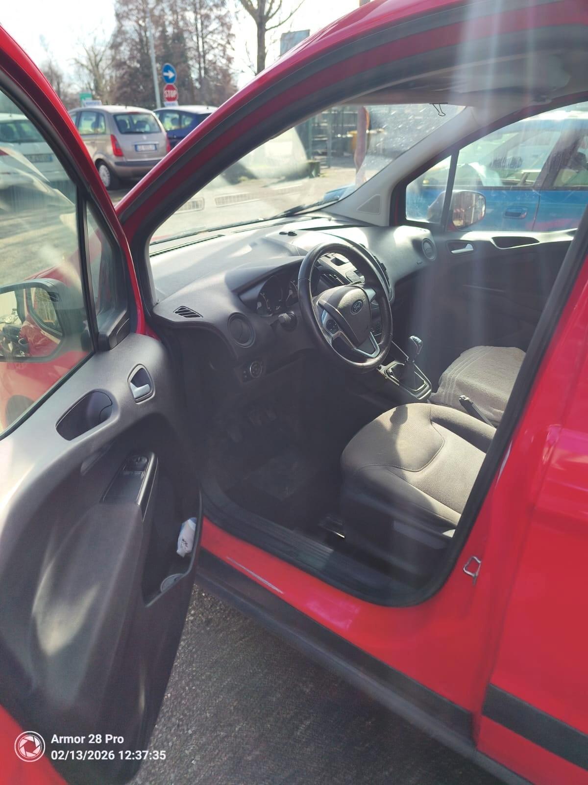 Ford Transit Courier 1.0 EcoBoost benzina