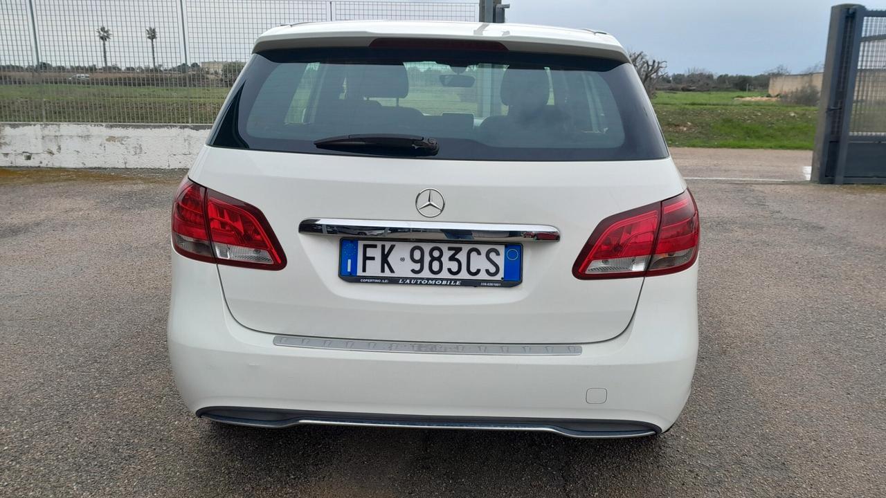 Mercedes-benz B 180 d Premium