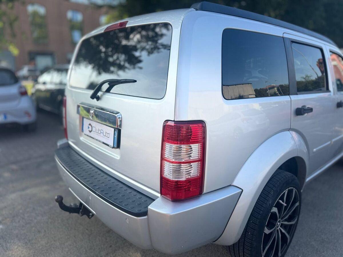 Dodge Nitro 4.0 V6 R T 4wd auto