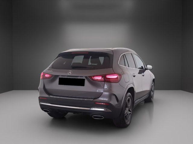 MERCEDES-BENZ GLA 250 e Premium Amg