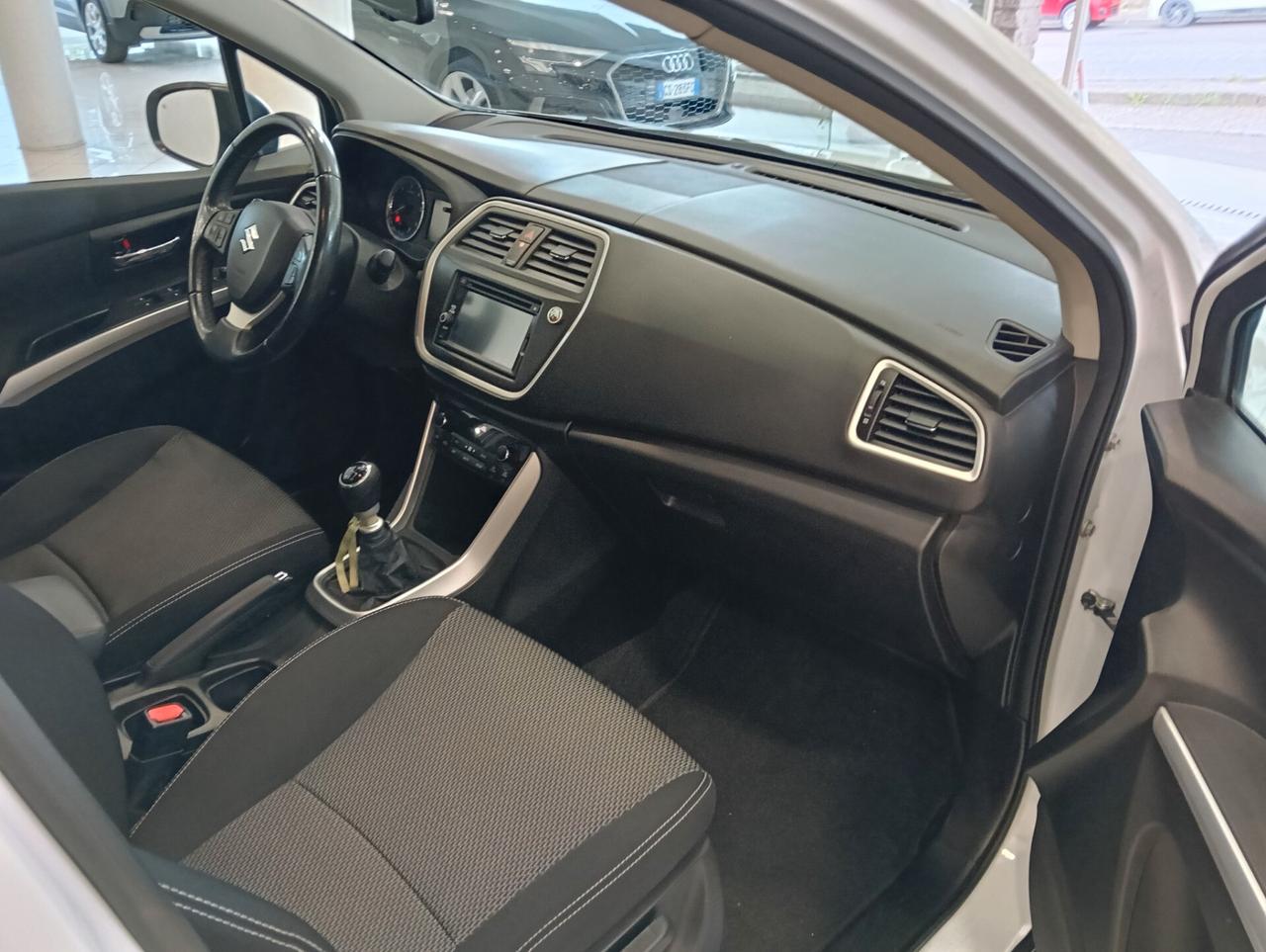 Suzuki S-Cross 1.6 DDiS Top
