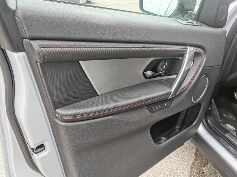 Land Rover Discovery Sport Discovery Sport 2.0 TD4 163 CV AWD Auto R-Dynamic SE