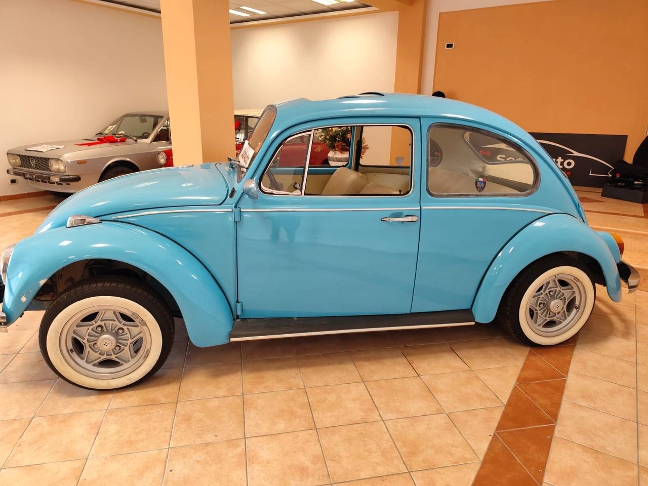 Volkswagen Maggiolino tettuccio