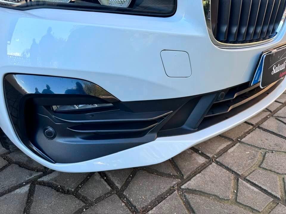 Bmw 2er Active Tourer 216d Luxury