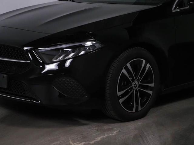 MERCEDES-BENZ A 180 Automatic Progressive Advanced