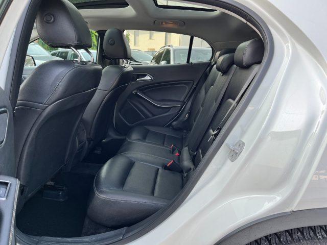 MERCEDES-BENZ GLA 200 d Automatic 4Matic Sport Enduro TETTO PANORAMICO