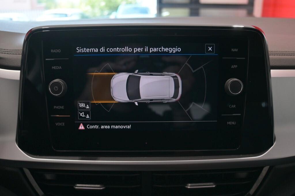 VOLKSWAGEN T-ROC 2.0 TDI 115CV SCR LIFE ( FARI LED - DIGITAL COCKPIT - ADAPTIVE CRUISE - NAVI - APP CONNECT - PARK ASSIST - TETTO BICOLORE )