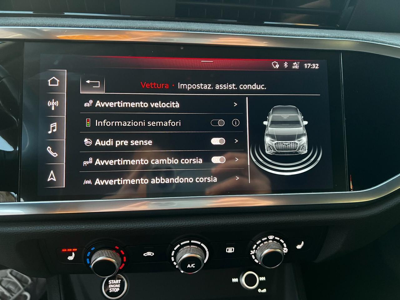 Audi Q3 SPB 40 TDI Quattro S tronic S Line-MATRIX