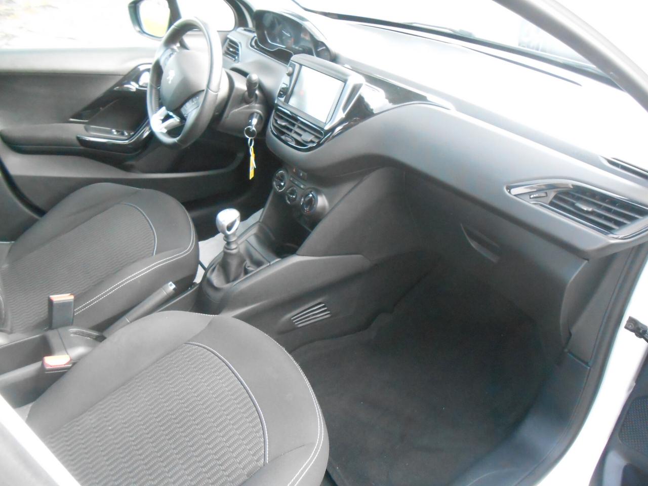 Peugeot 208 BlueHDi 75 5 porte Allure