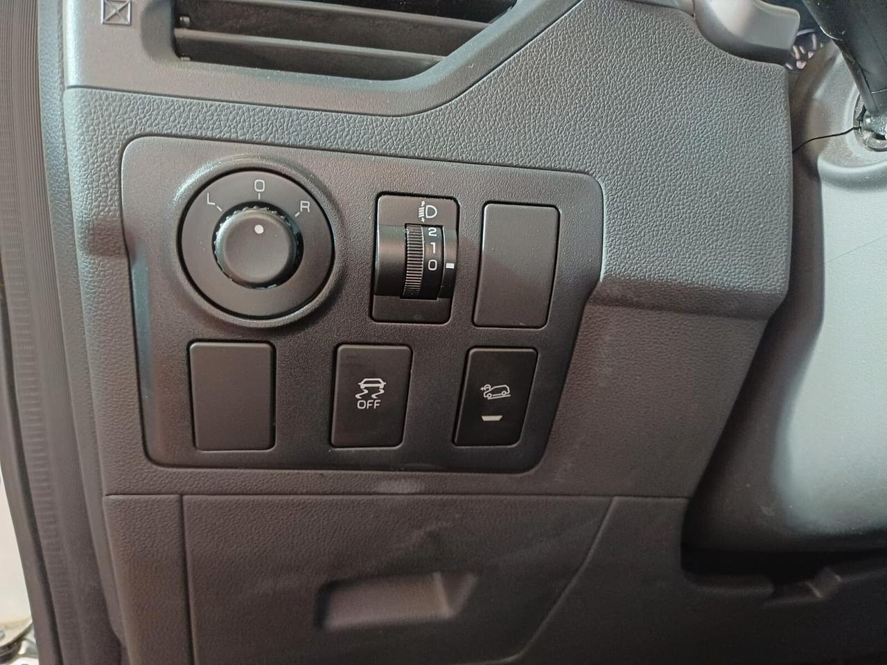 Mahindra KUV100 1.2 VVT K6+ | da €160 al mese