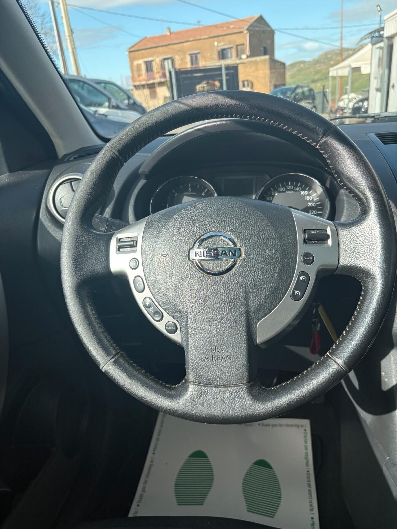 Nissan Qashqai N-TEC (7 POSTI) 2.0 dCi