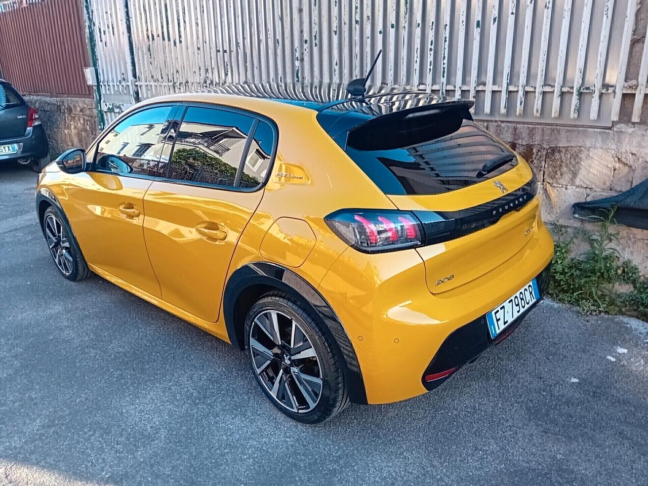 Peugeot 208 BlueHDi 100 S&S 5 porte GT Line