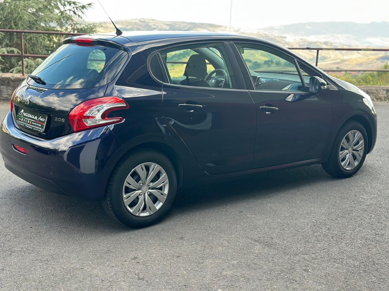 Peugeot 208 1.2 VTi 82 CV 5 porte Allure