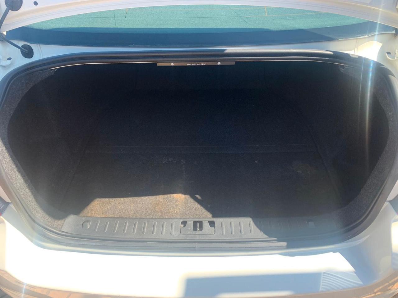 Volvo S80 2.4 D5 205 CV Geartronic Momentum