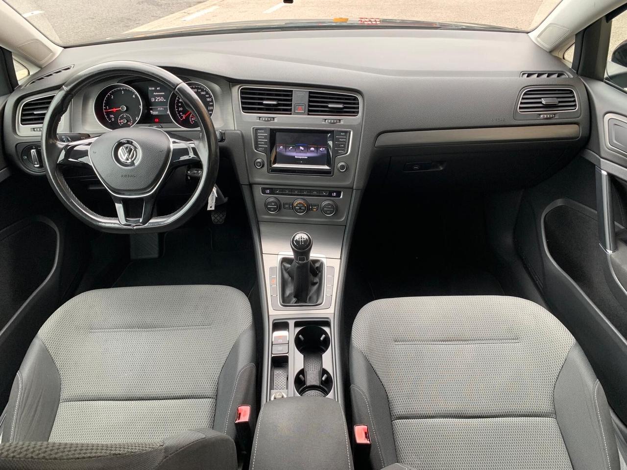 Volkswagen Golf 1.6 TDI 5p. GARANZIA