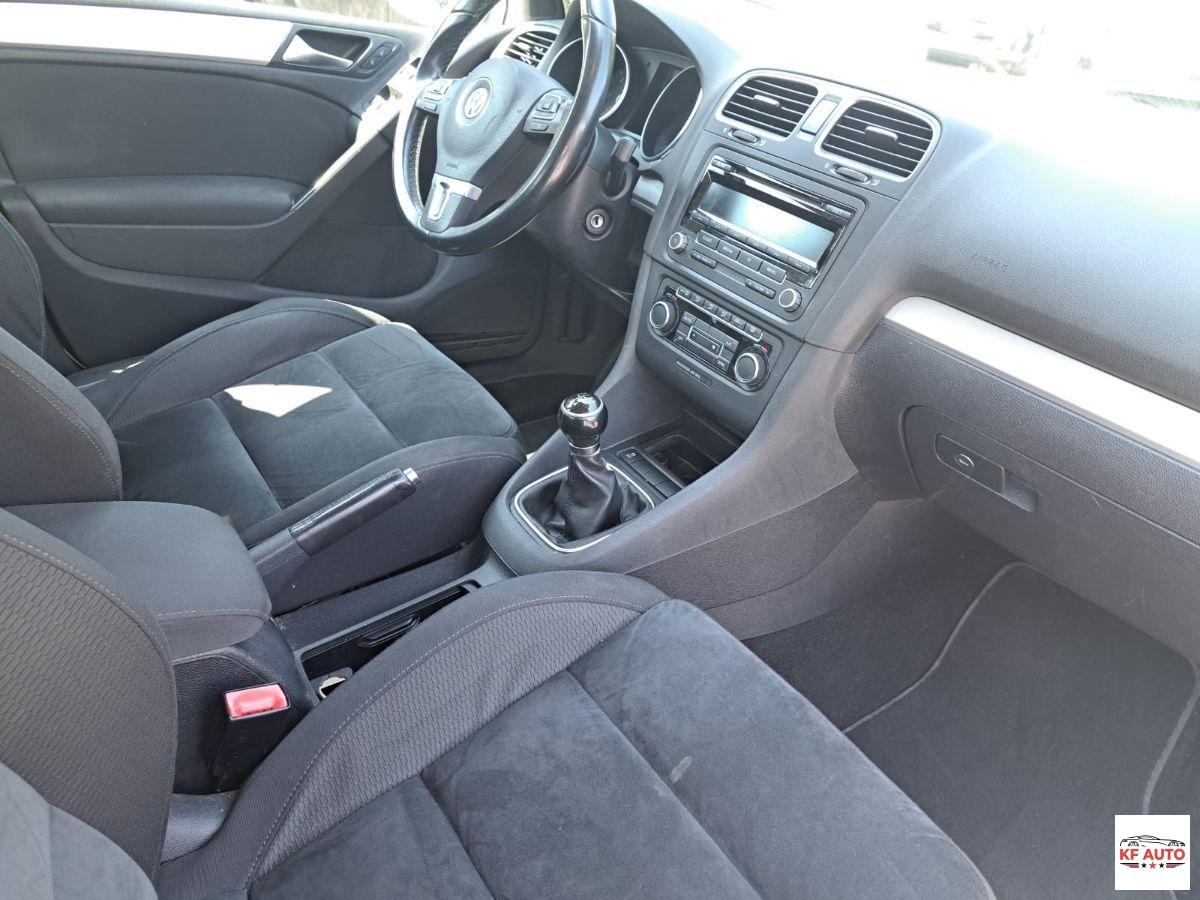 VOLKSWAGEN - Golf 1.6 tdi Highline 5p