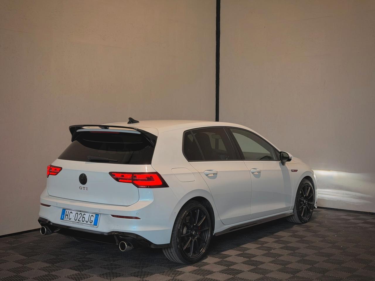 Volkswagen Golf GTI 2.0 TSI DSG - BIANCO PERLA