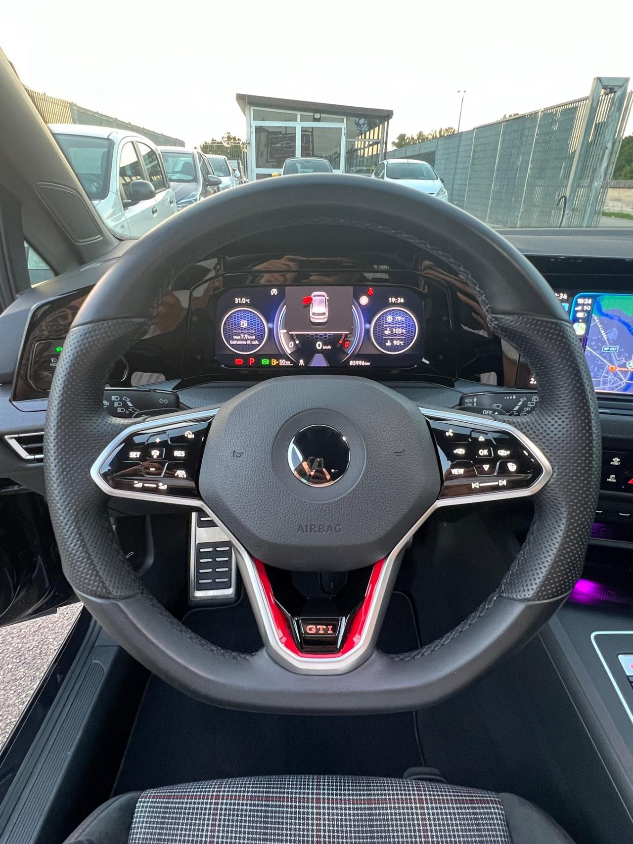 Volkswagen Golf GTI 2.0 TSI DSG