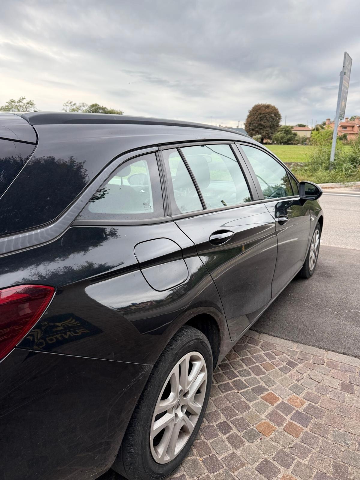 Opel Astra 1.6 CDTi 110CV Start&Stop Sports Tourer Innovation