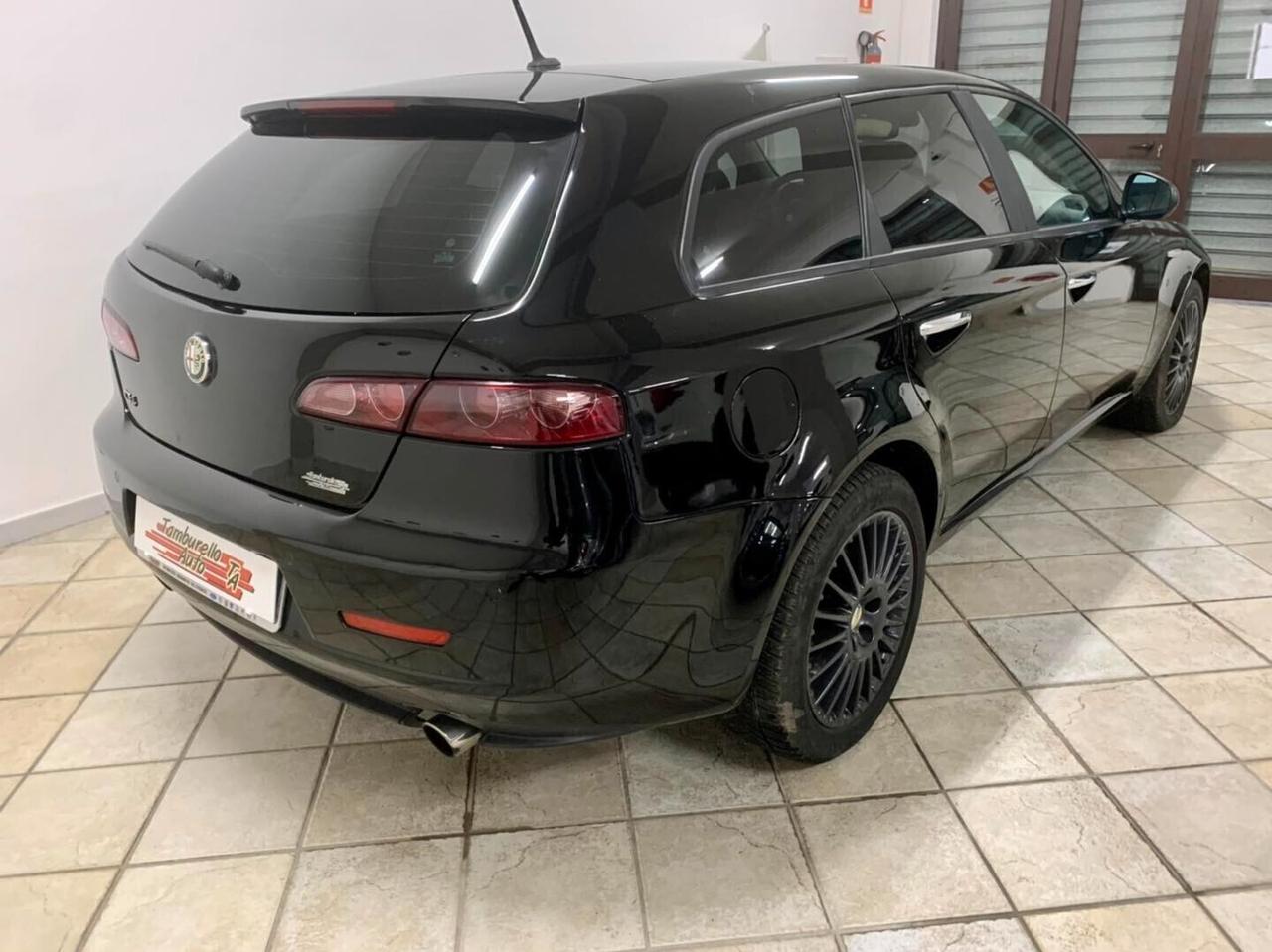 Alfa Romeo 159 2.4 JTDm (210) Q4 Sportwagon Exclusive