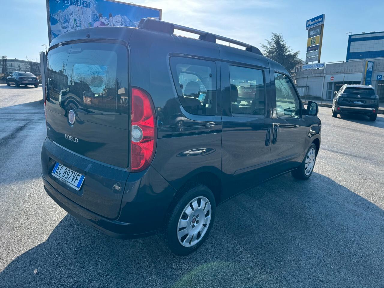 Fiat Doblò 2.0 MJT 16V Emotion 7 POSTI