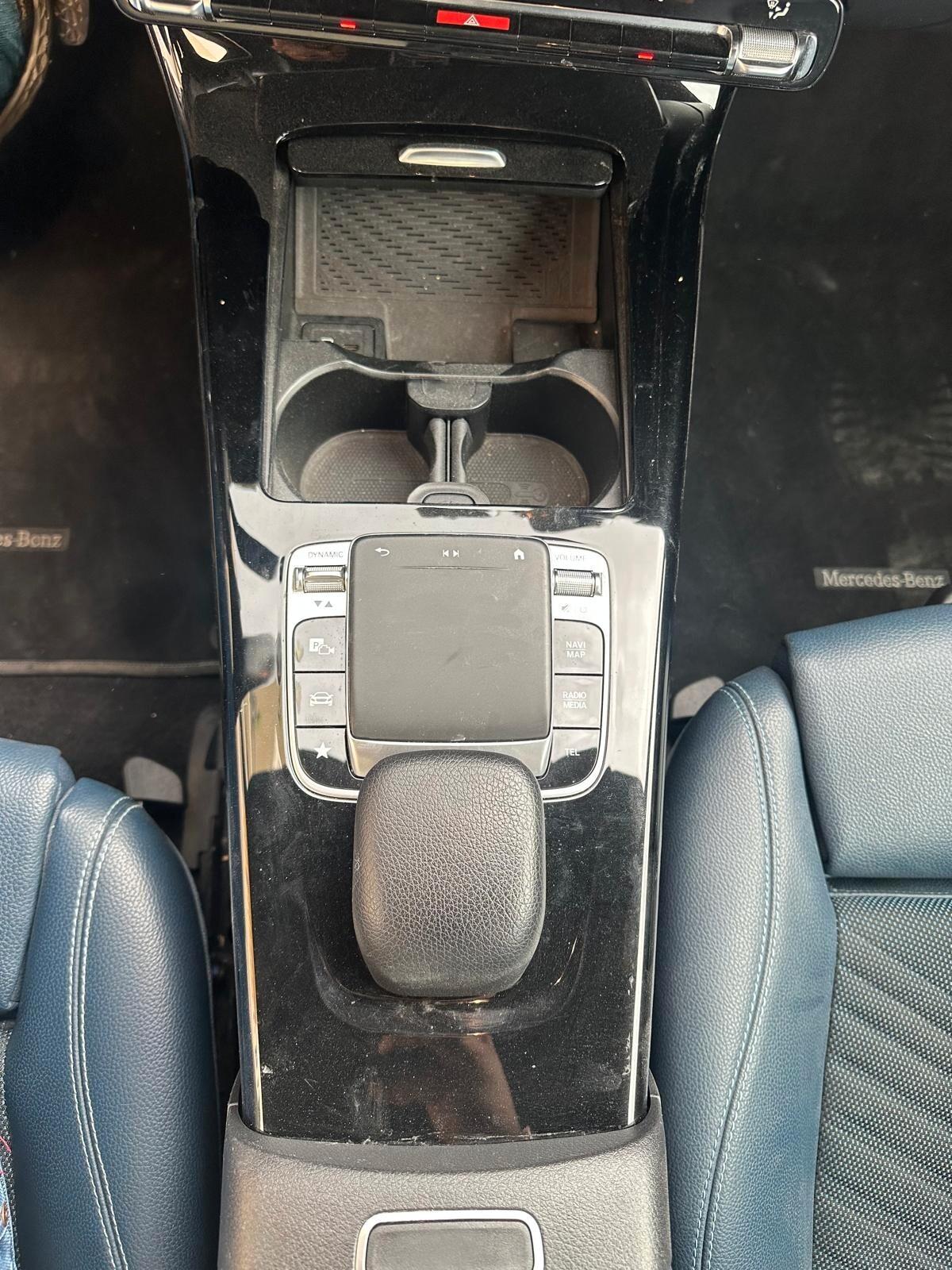 Mercedes-benz A 180 d Automatic Business Extra
