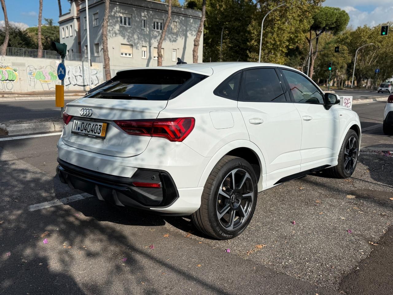 Audi Q3 SPB 35 TFSI S tronic S LINE PACK BLACK BANG E OLUFSUNESN CERCHI 19