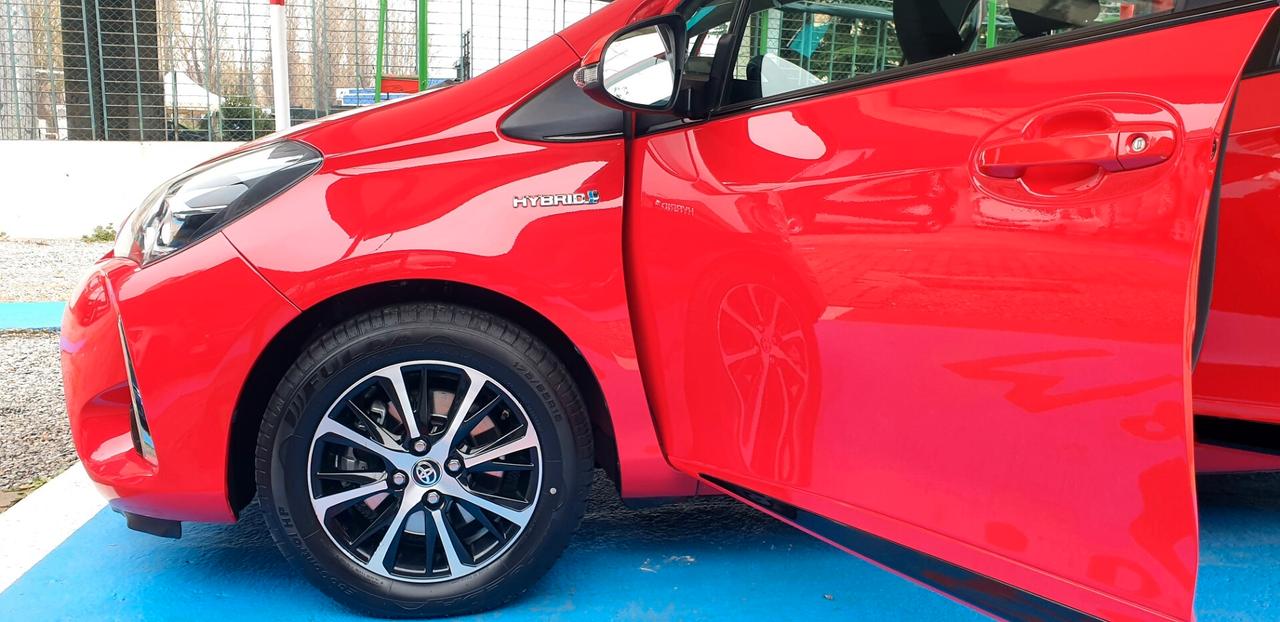 TOYOTA YARIS 1.5 BENZINA/IBRIDA 2019 GARANZIA CASA TOYOTA