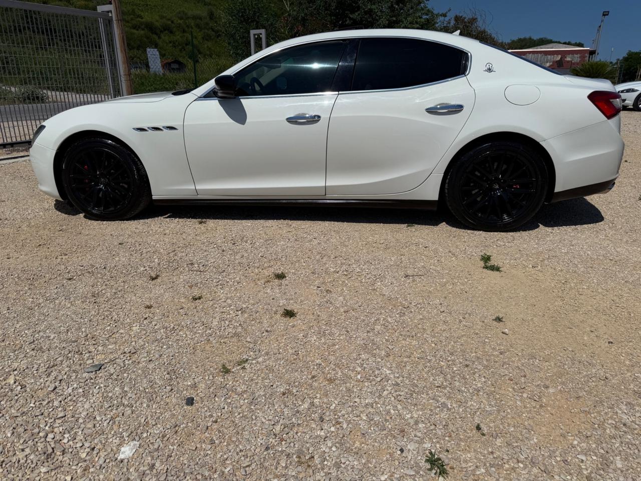 Maserati Ghibli V6 Diesel 275 CV 22.499€ PERMUTE