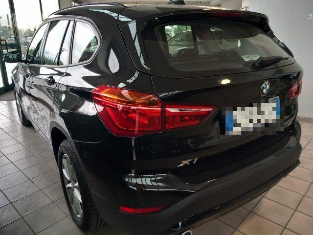 BMW X1 sDrive16d Advantage Sport