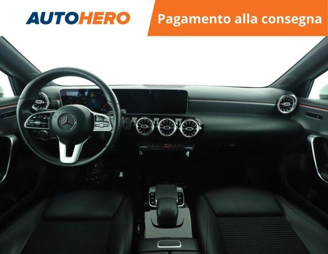 MERCEDES-BENZ A 200 Automatic Premium