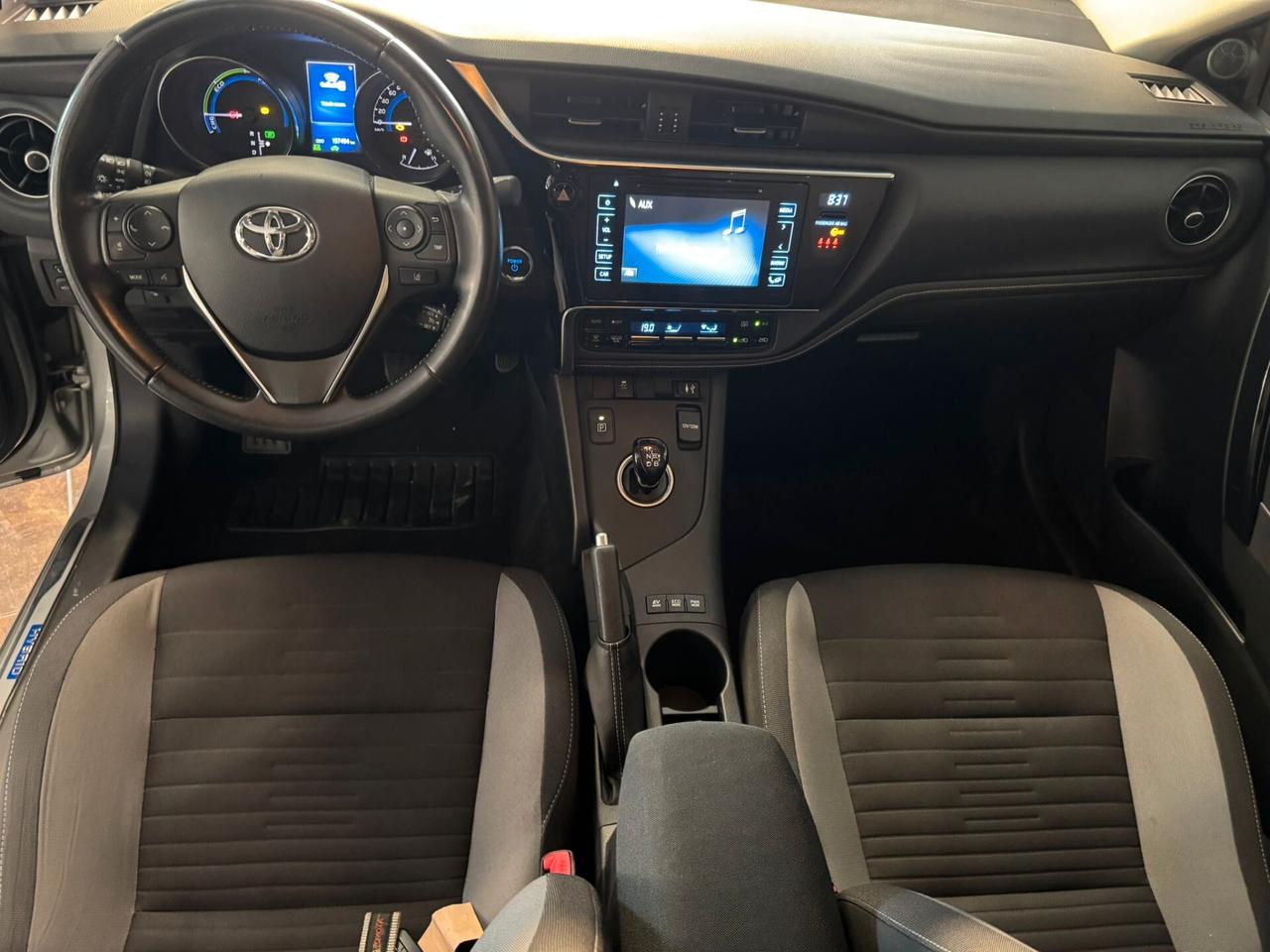 Toyota Auris Touring Sports 1.8 Hybrid Active